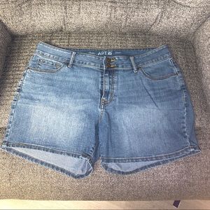 Women’s Apt. 9 Jean Shorts